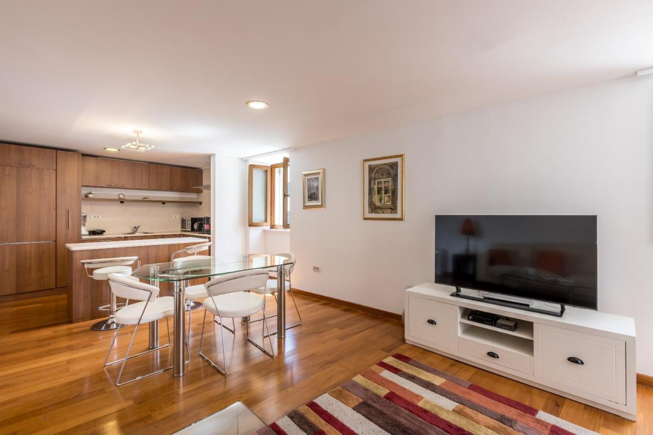 Peristil Apartment Split Extérieur photo