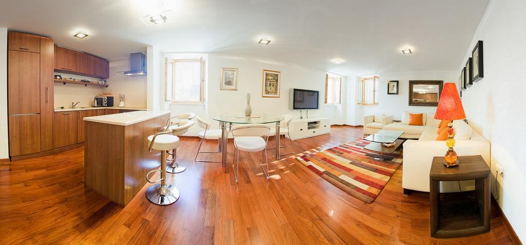 Peristil Apartment Split Extérieur photo